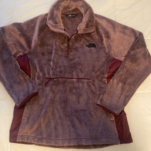 North Face Women’s Quarter Zip